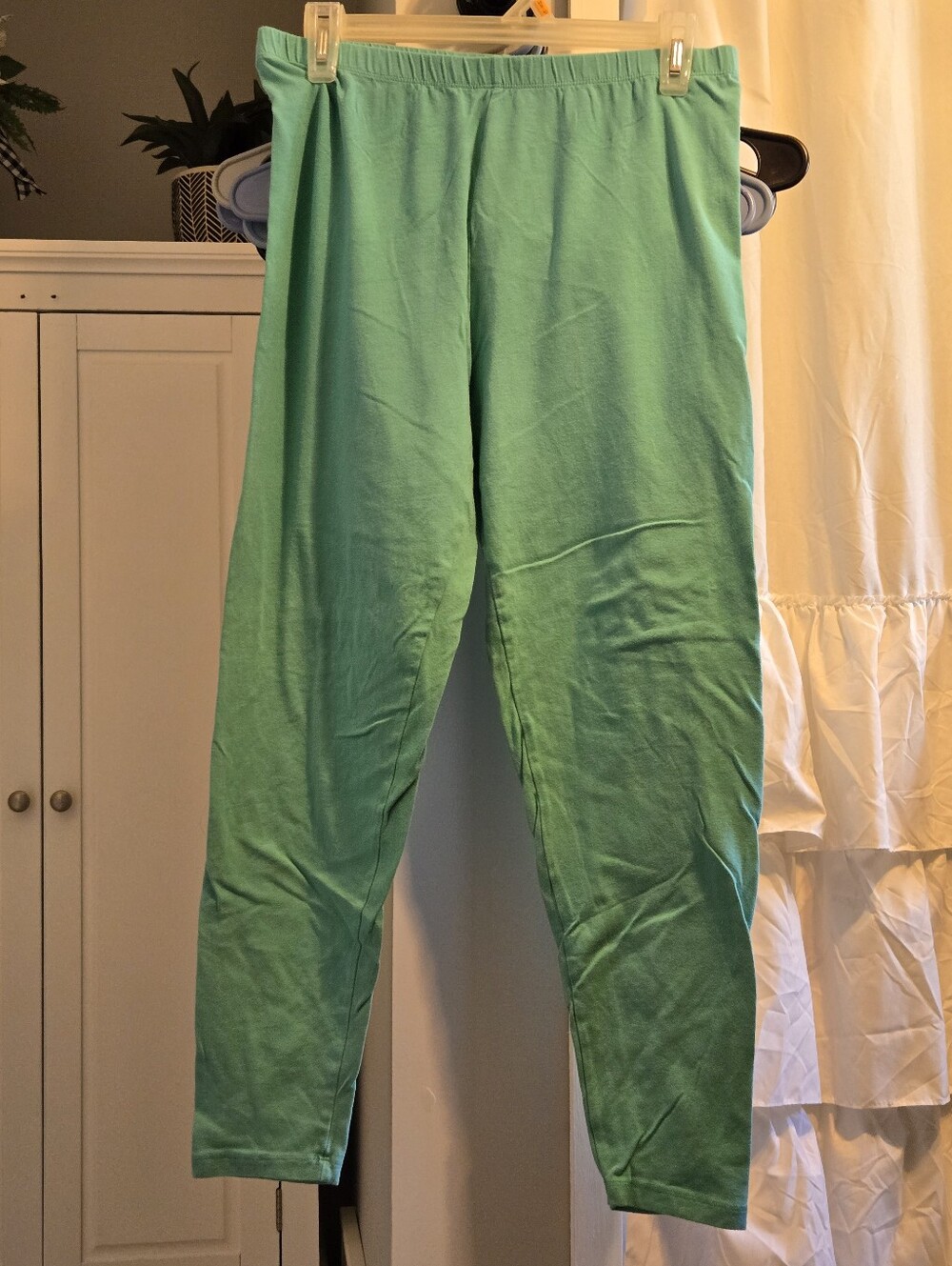 Women's Mint Green Stretch Leggings - Lightweight Everyday Leggings